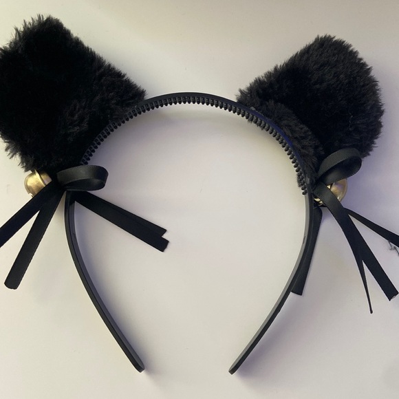 Black Cat Ears With bells - Picture 1 of 3